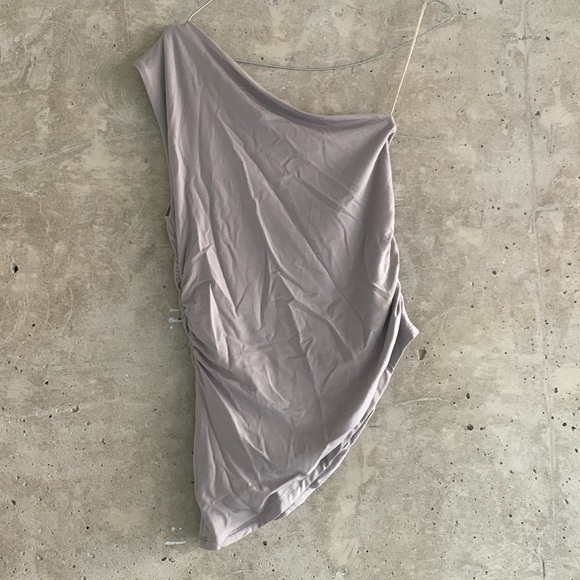 Wilfred One Shoulder Tank, Ashen, Size S - Picture 1 of 3